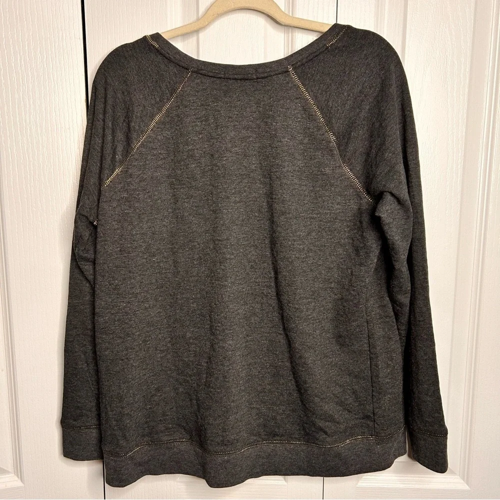 Maurices Charcoal Gray Metallic Foil Long Sleeve Sweatshirt Pop Fizz Clink 0X - Picture 8 of 8